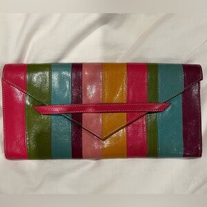 Tusk leather clutch/wristlet/wallet - like new!